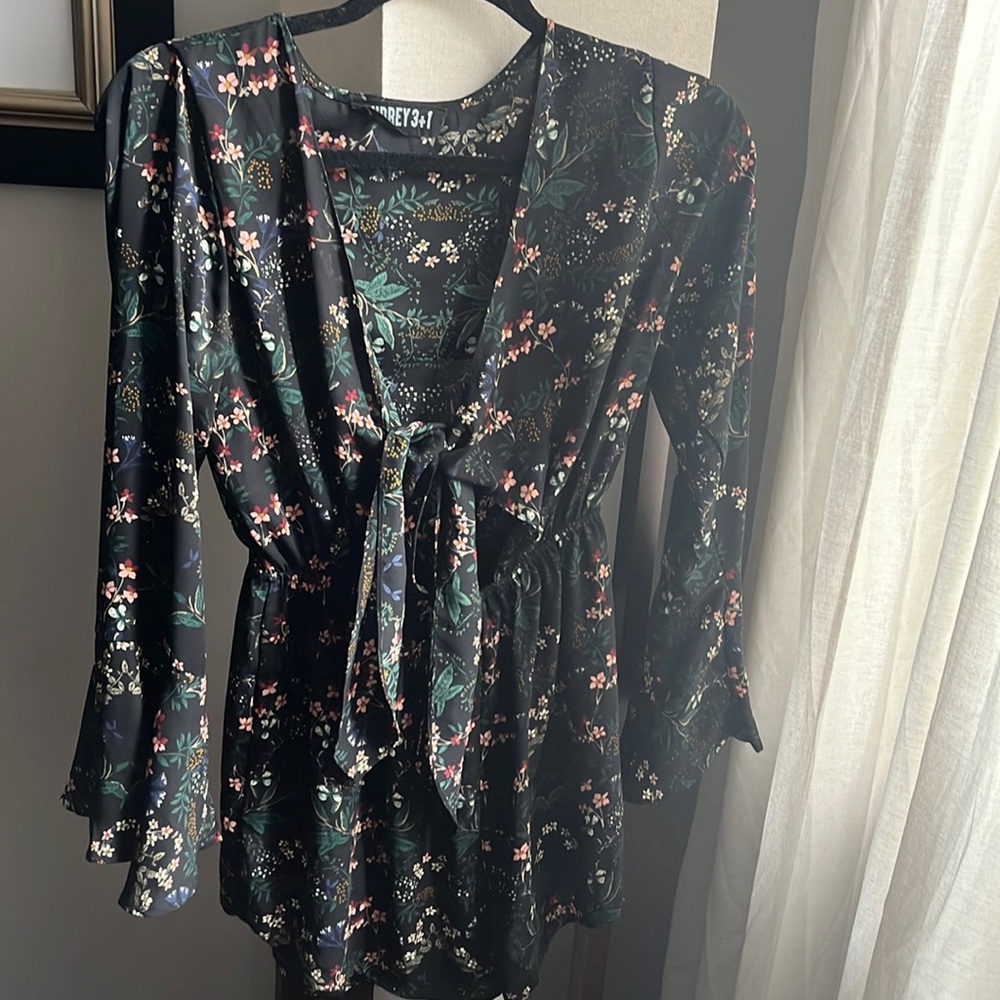 Long sleeve romper floral